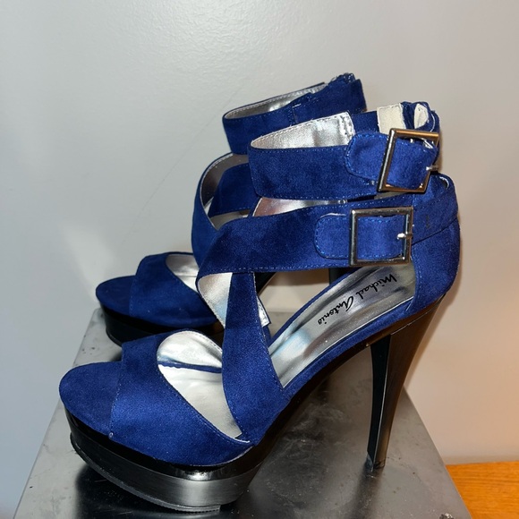 NWT/NIB Michael Antonio Blue microfiber “Emelie” size 7 strappy platform heels - Picture 6 of 15